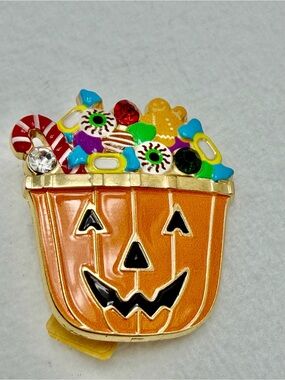 Halloween Pumpkin Candy Bucket Kids Pin Brooch